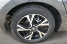 2025-toyota-yaris-15-vvt-i-design-panoramic-roofnavi-small-8
