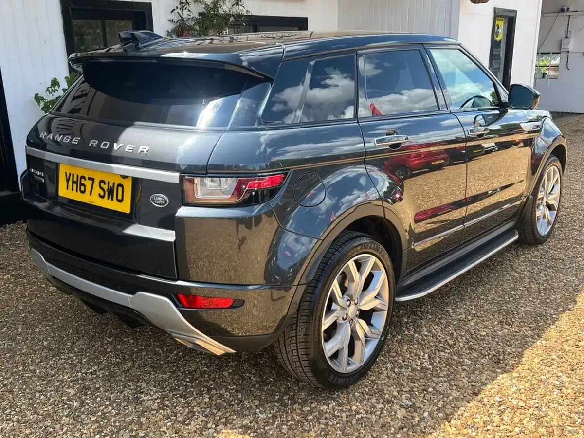 2017-land-rover-range-rover-evoque-20-si4-autobiography-hatchback-5d-big-5
