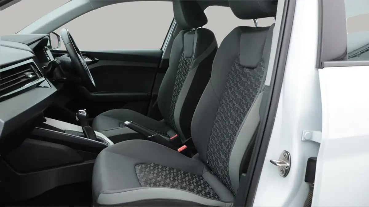 2019-audi-a1-10-30-tfsi-sport-s-tronic-big-14
