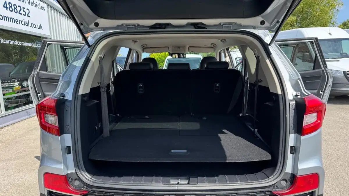 2019-kgm-ssangyong-rexton-22td-elx-t-tronic-big-32
