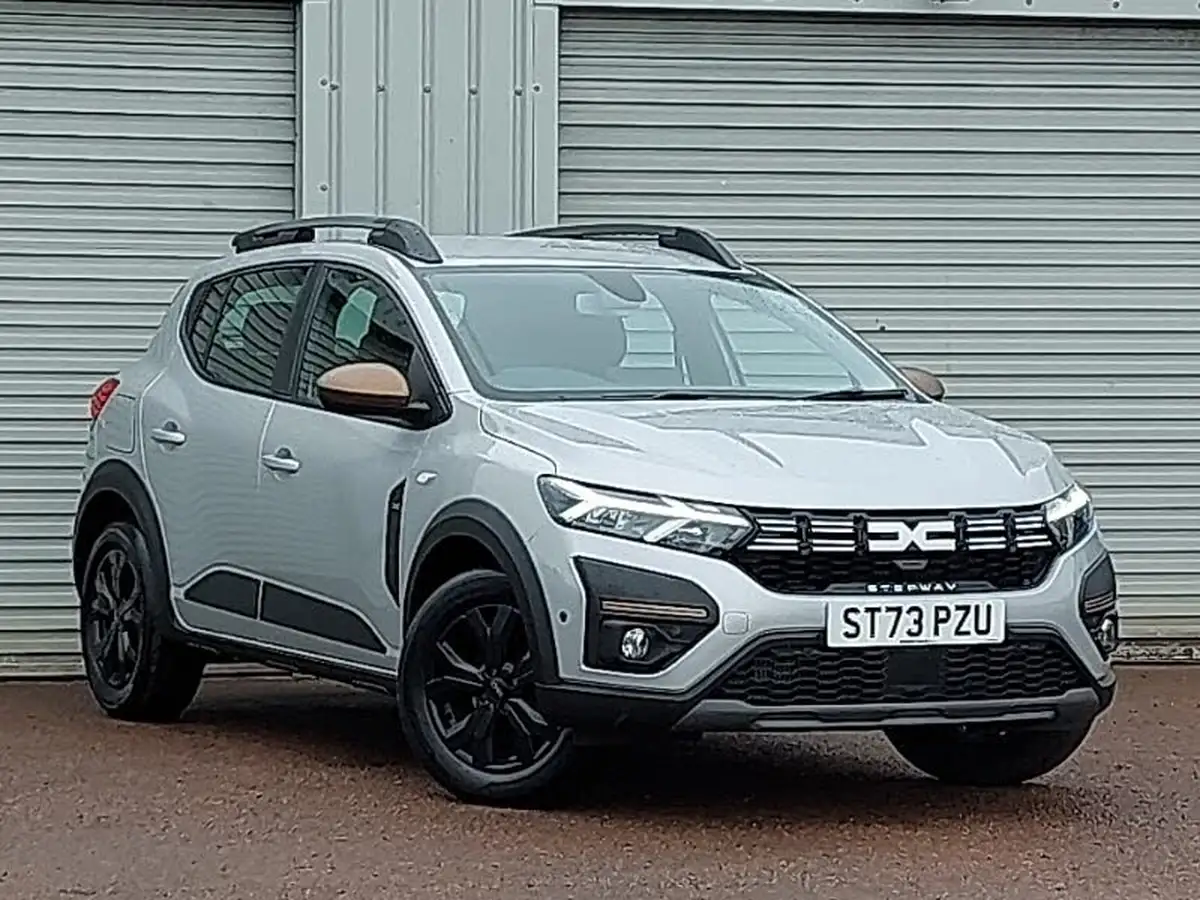 2024-dacia-sandero-stepway-10-tce-extreme-90bhp-big-0