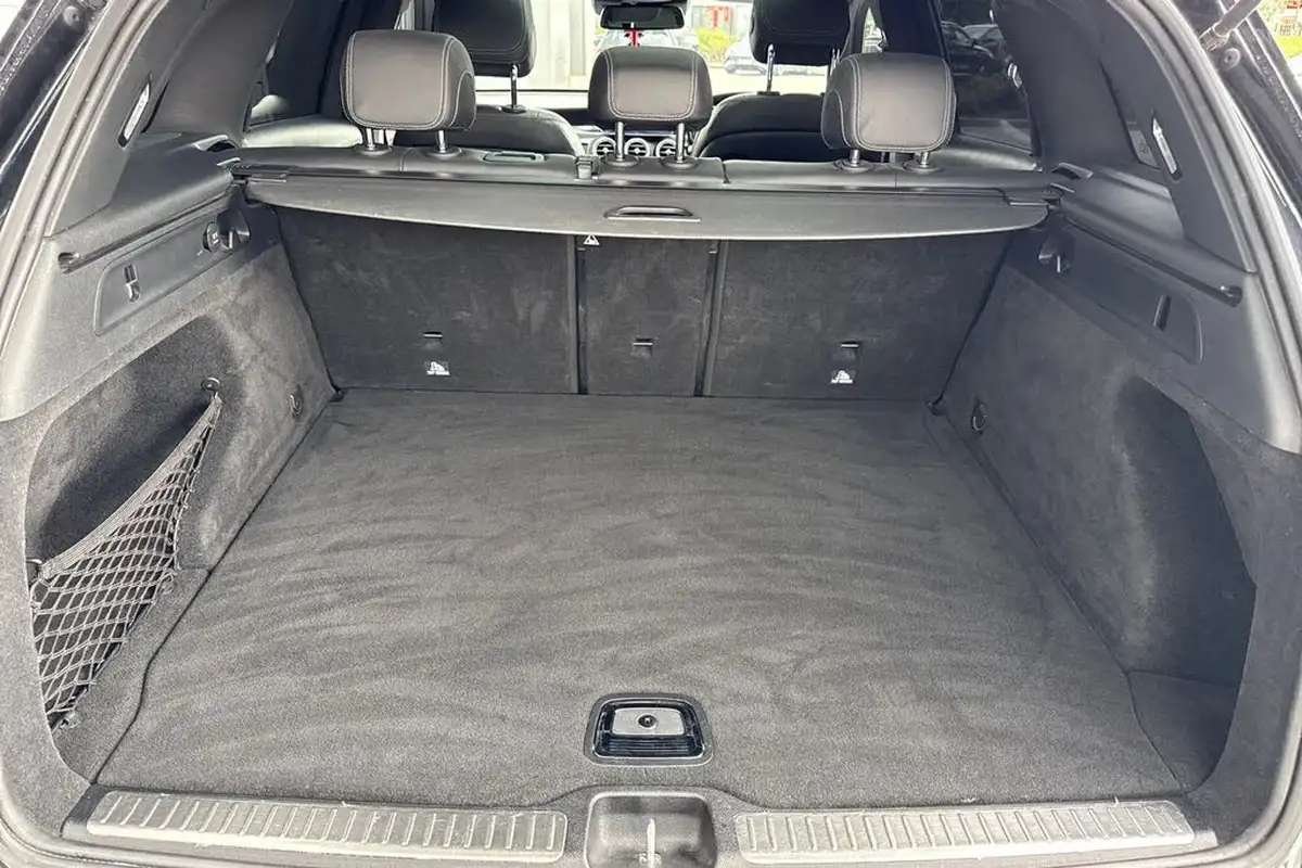 2018-mercedes-benz-glc-class-21d-glc220d-amg-line-premium-plusss-station-wagon-5d-big-6