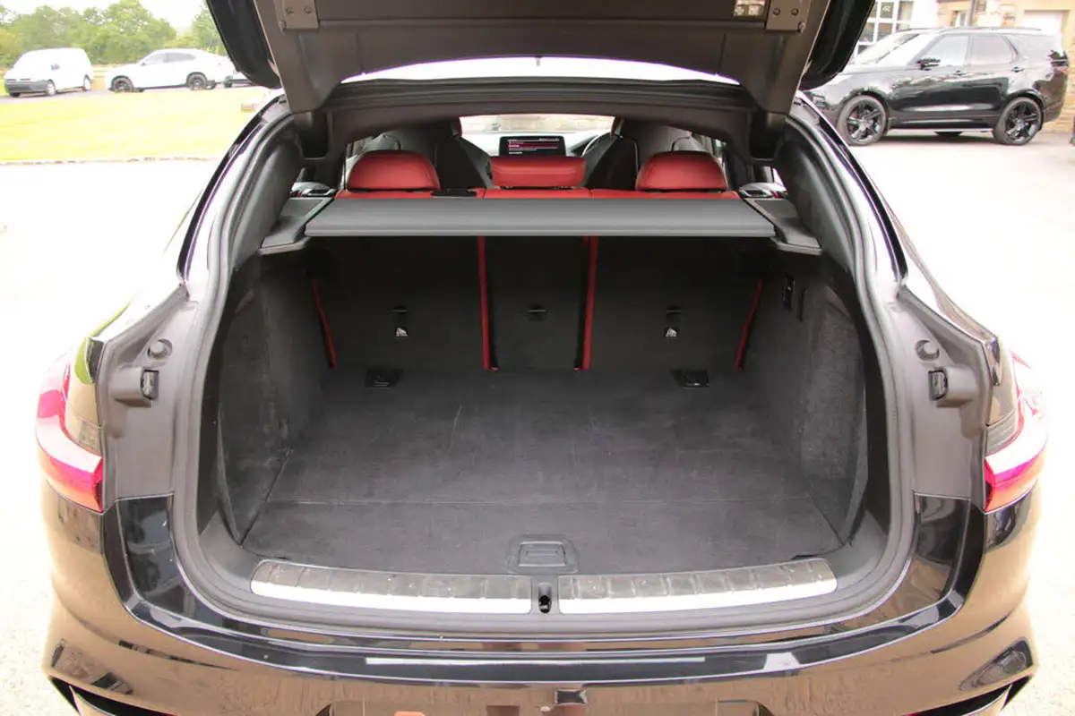 2021-bmw-x4-30-m-competition-sport-big-19