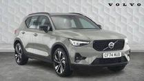 2025 Volvo XC40 2.0 B4 Plus