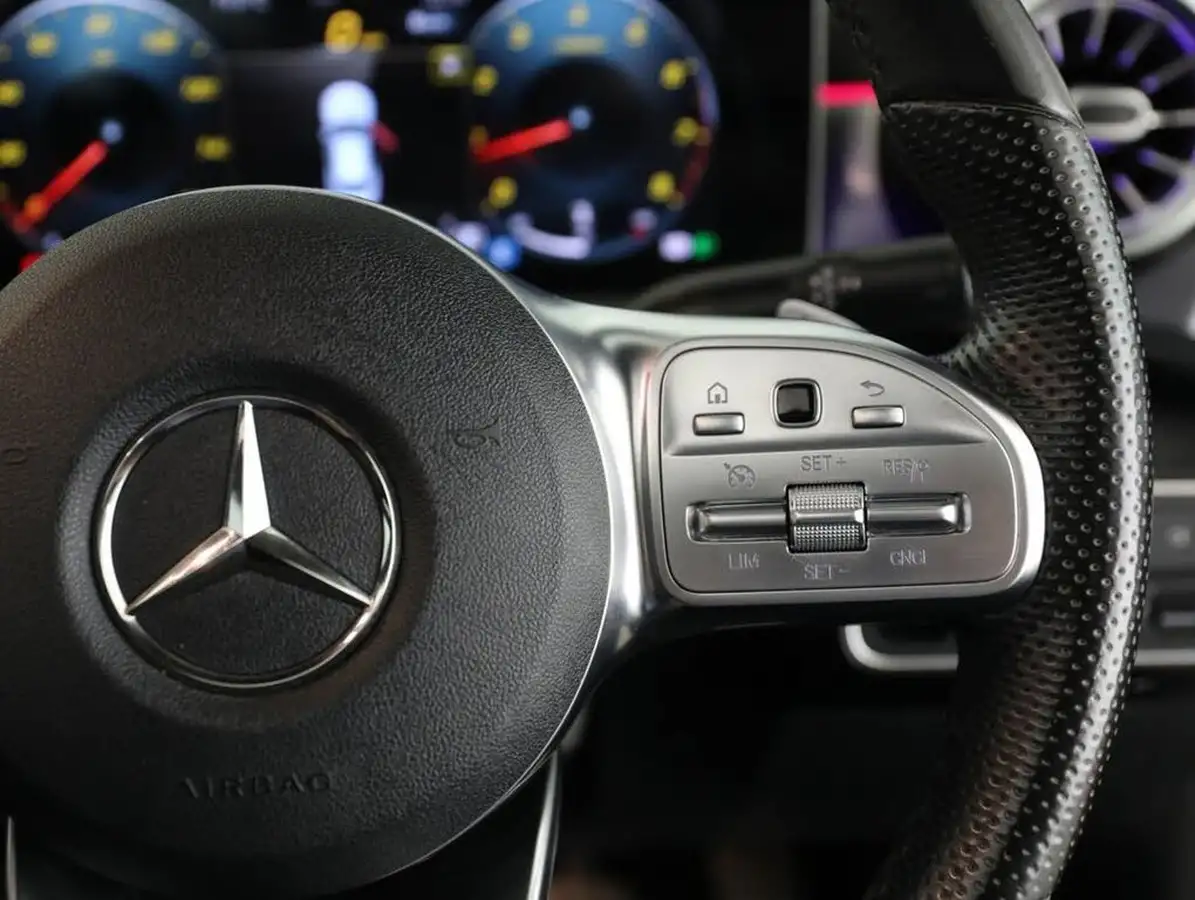 2020-mercedes-benz-cla-13-cla-180-amg-line-premium-plus-coupe-4d-big-51