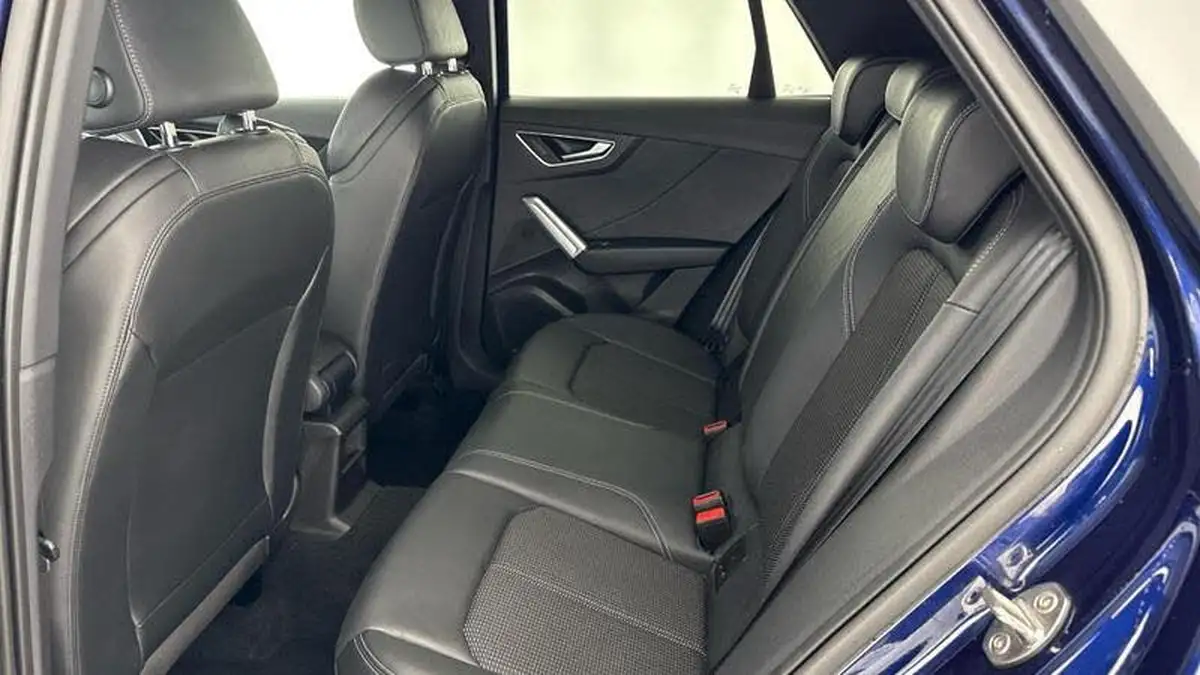 2022-audi-q2-15-35-tfsi-s-line-tronic-big-36