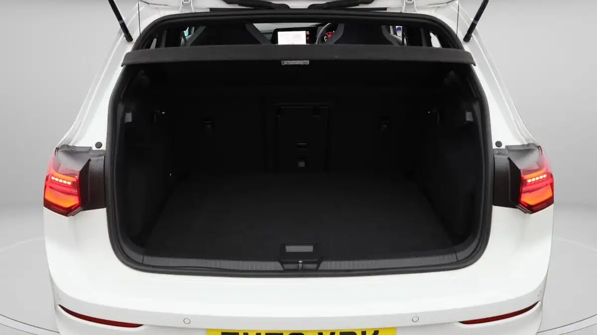 2023-volkswagen-golf-20tdi-gtd-big-17