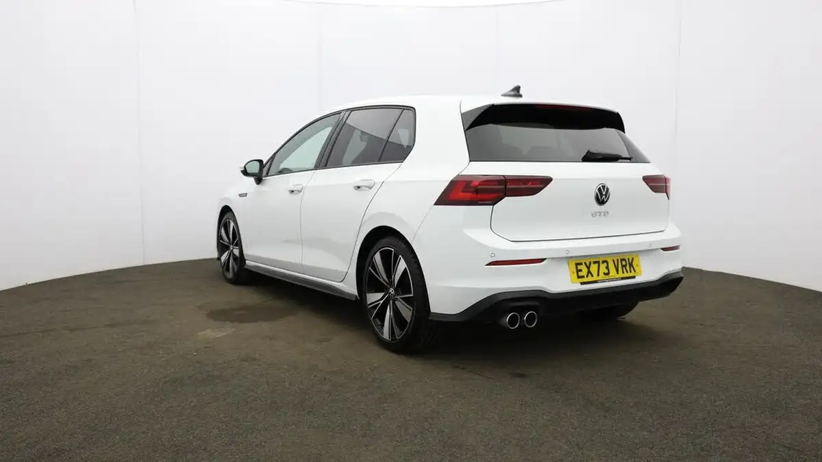 2023-volkswagen-golf-20tdi-gtd-big-37