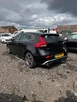 2014-volvo-v40-16td-d2-r-design-nav-small-5