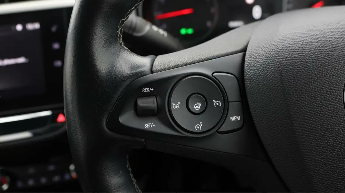 2021-vauxhall-corsa-12i-se-premium-big-21