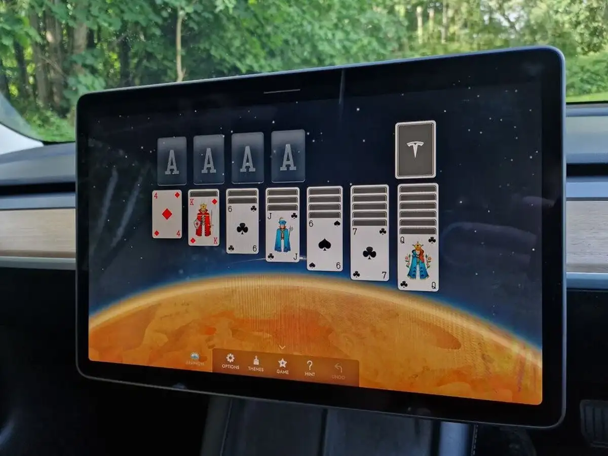 2021-tesla-model-3-e-standard-plus-big-40