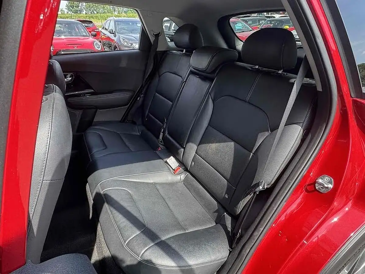 2022-kia-niro-16-gdi-3-156kwh-big-25