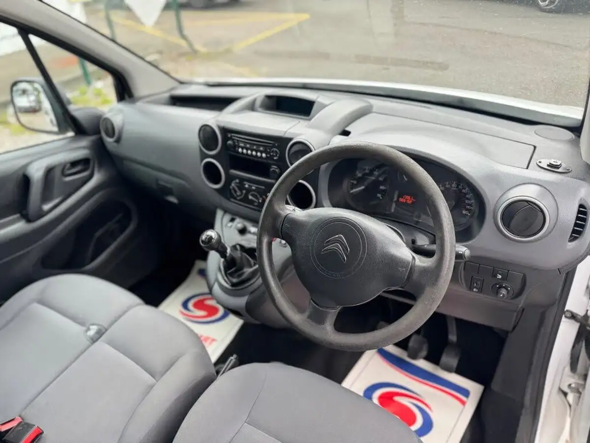 2014-citroen-berlingo-16td-l1-850-enterprise-special-edition-panel-big-4