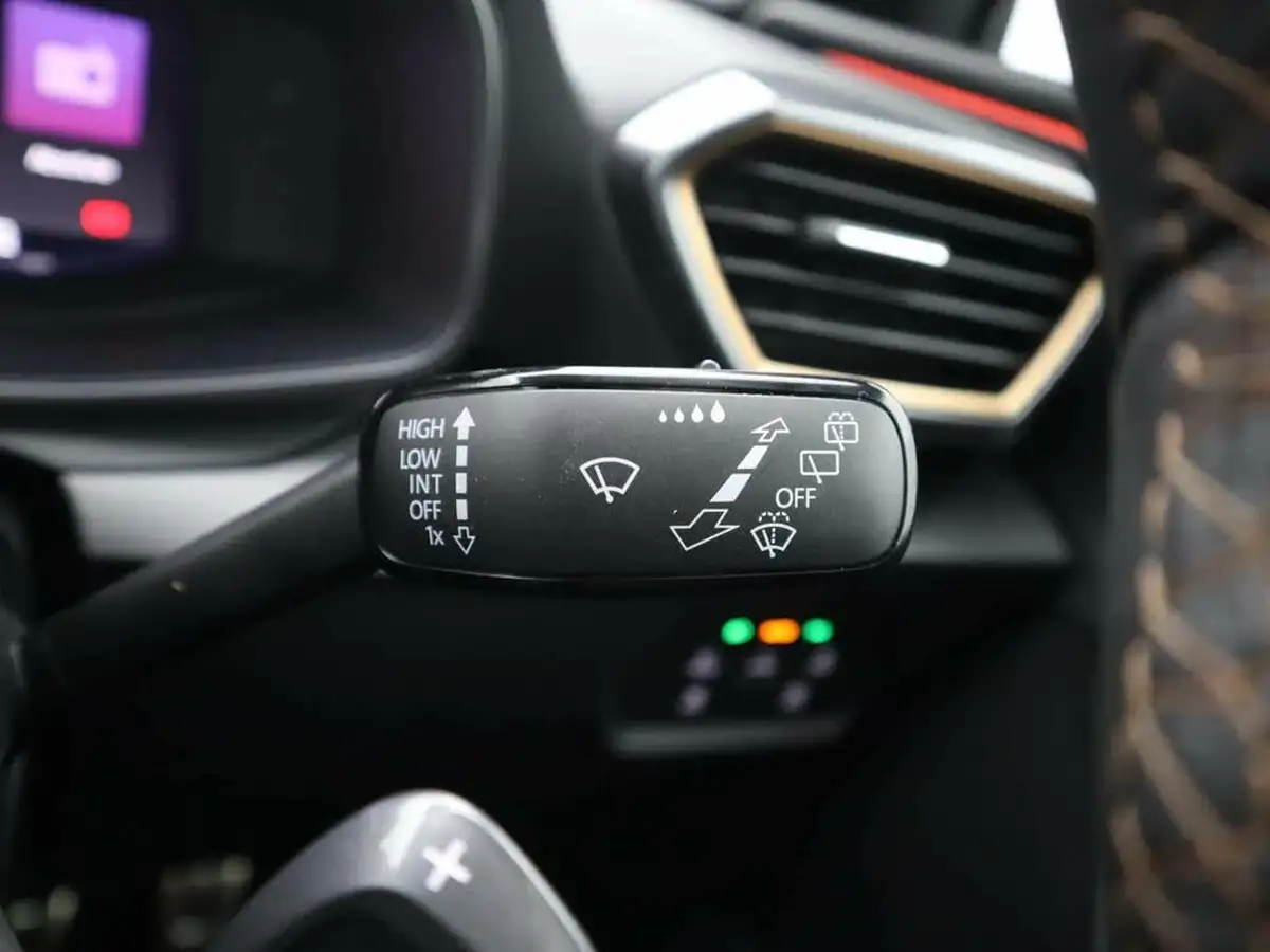 2022-cupra-leon-nf-20-tsi-vz2-310ps-estate-4drive-big-34