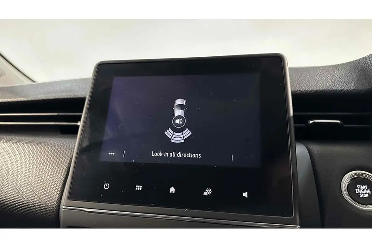 2020-renault-clio-15dci-iconic-90ps-ss-big-36