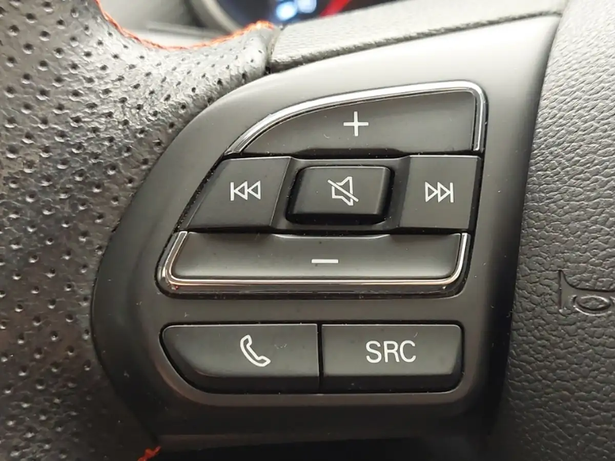 2021-mg-zs-suv-15-vti-tech-excite-big-17