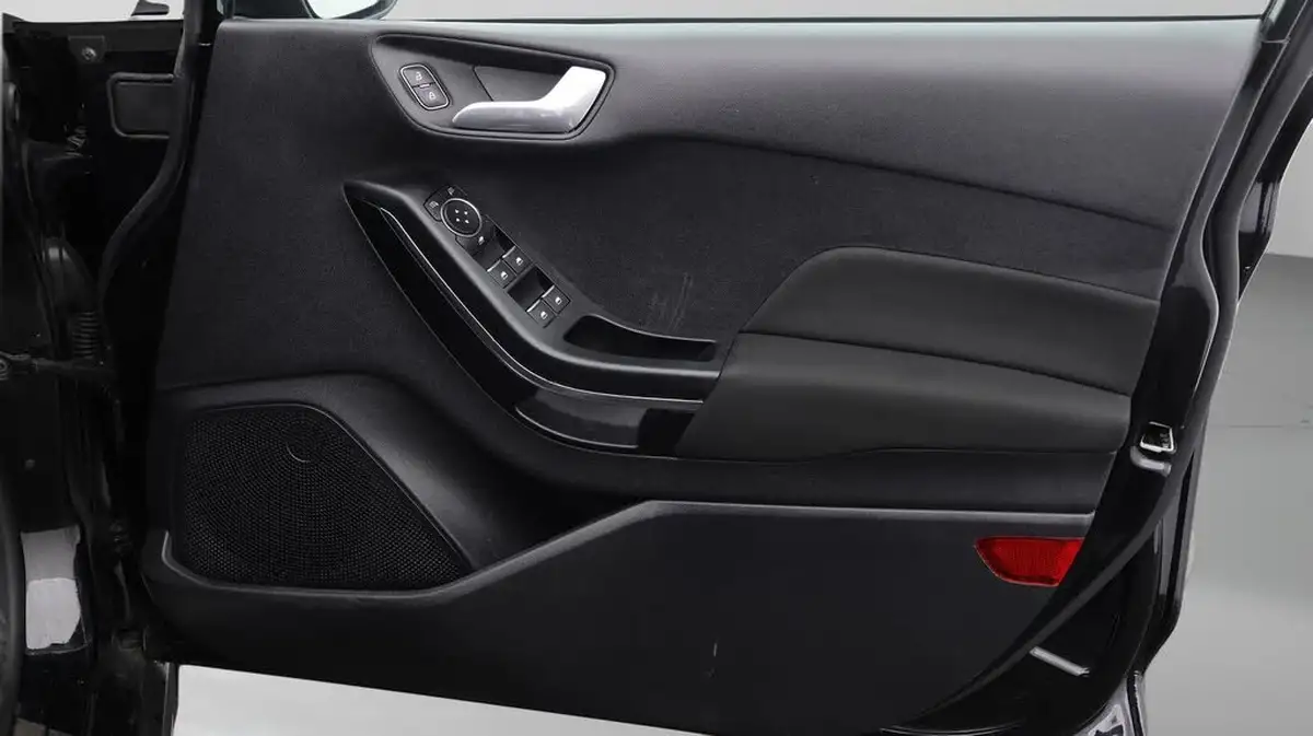 2019-ford-fiesta-10t-active-1-100ps-big-15