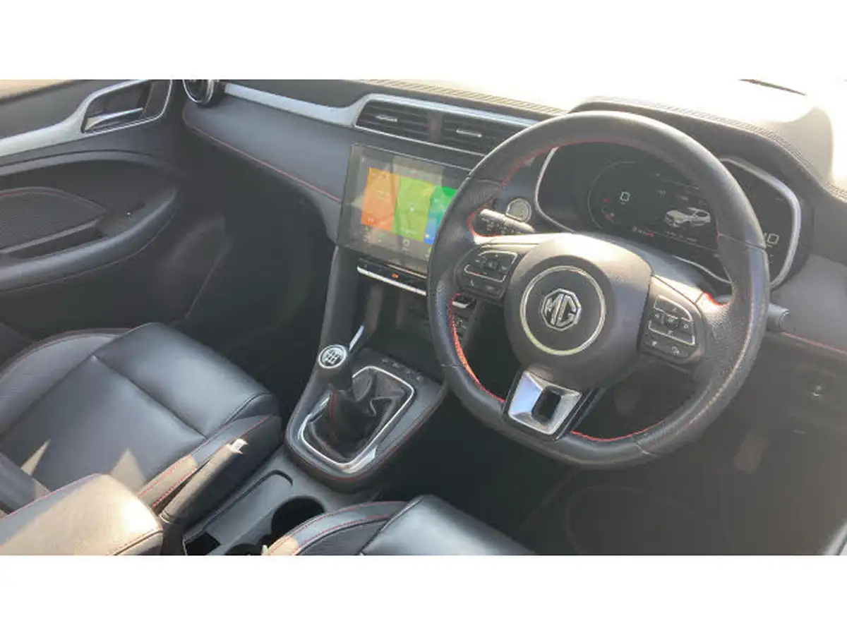 2021-mg-zs-suv-10t-gdi-exclusive-big-10