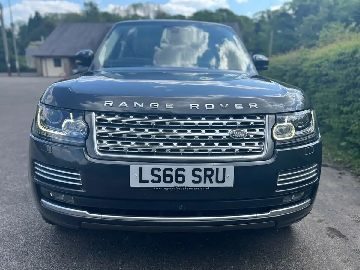 2016-land-rover-range-rover-44-sdv8-autobiography-44-sdv8-339bhp-awd-ss-big-3