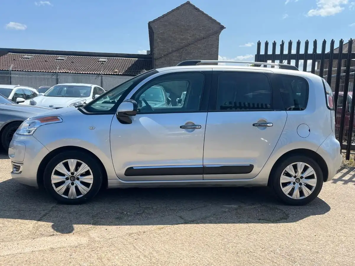 2011-citroen-c3-picasso-16td-exclusive-8v-90pseuro-v-big-6