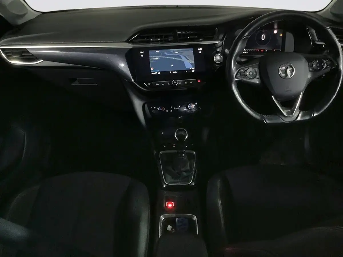 2020-vauxhall-corsa-12-turbo-elite-nav-premium-big-2