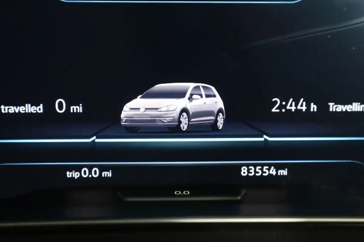 2017-volkswagen-golf-20tdi-gtd-ss-hatchback-5d-dsg-big-17