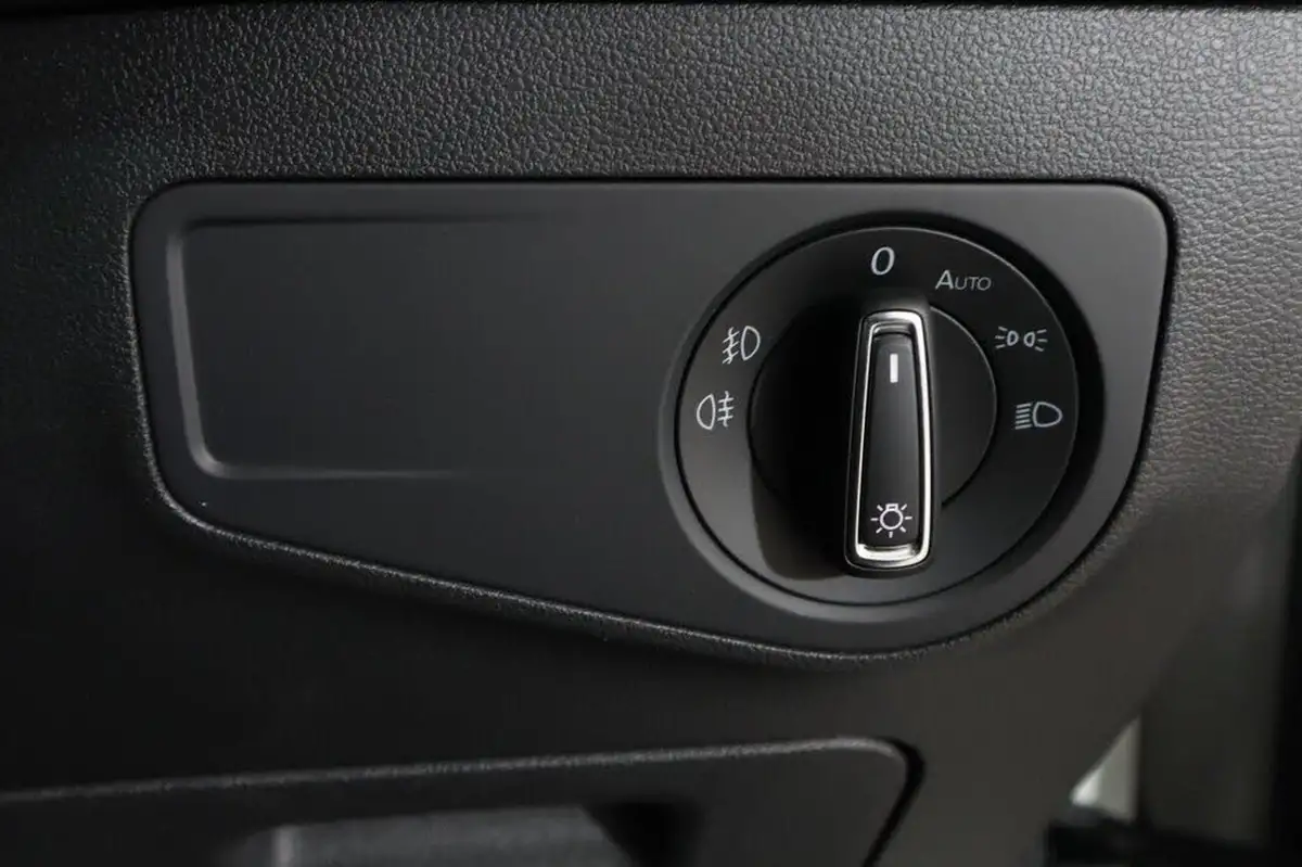 2020-volkswagen-tiguan-20-tsi-sel-230ps-big-24