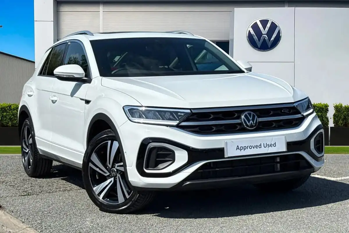 2024-volkswagen-t-roc-15-tsi-r-line-hatchback-5d-dsg-big-0