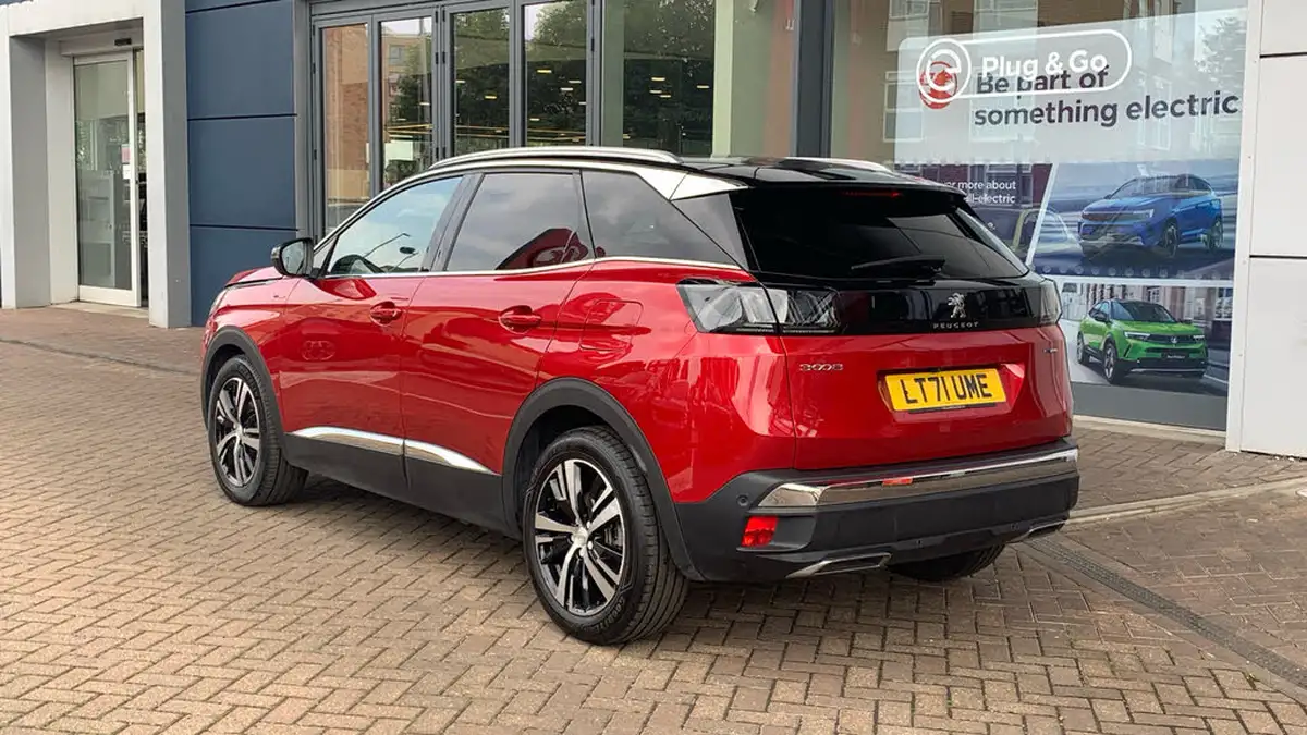 2021-peugeot-3008-suv-16-puretech-gt-225bhp-hybrid-e-eat8-big-4