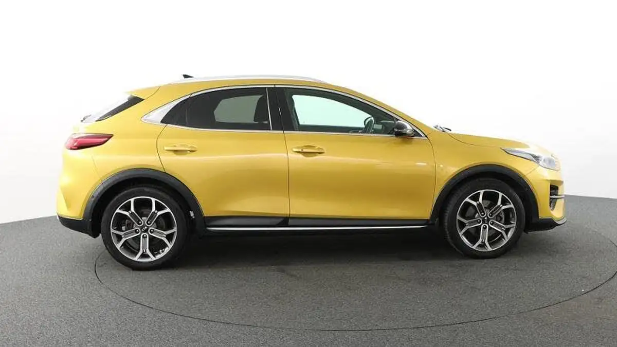 2020-kia-xceed-14-t-gdi-first-edition-dct-big-3