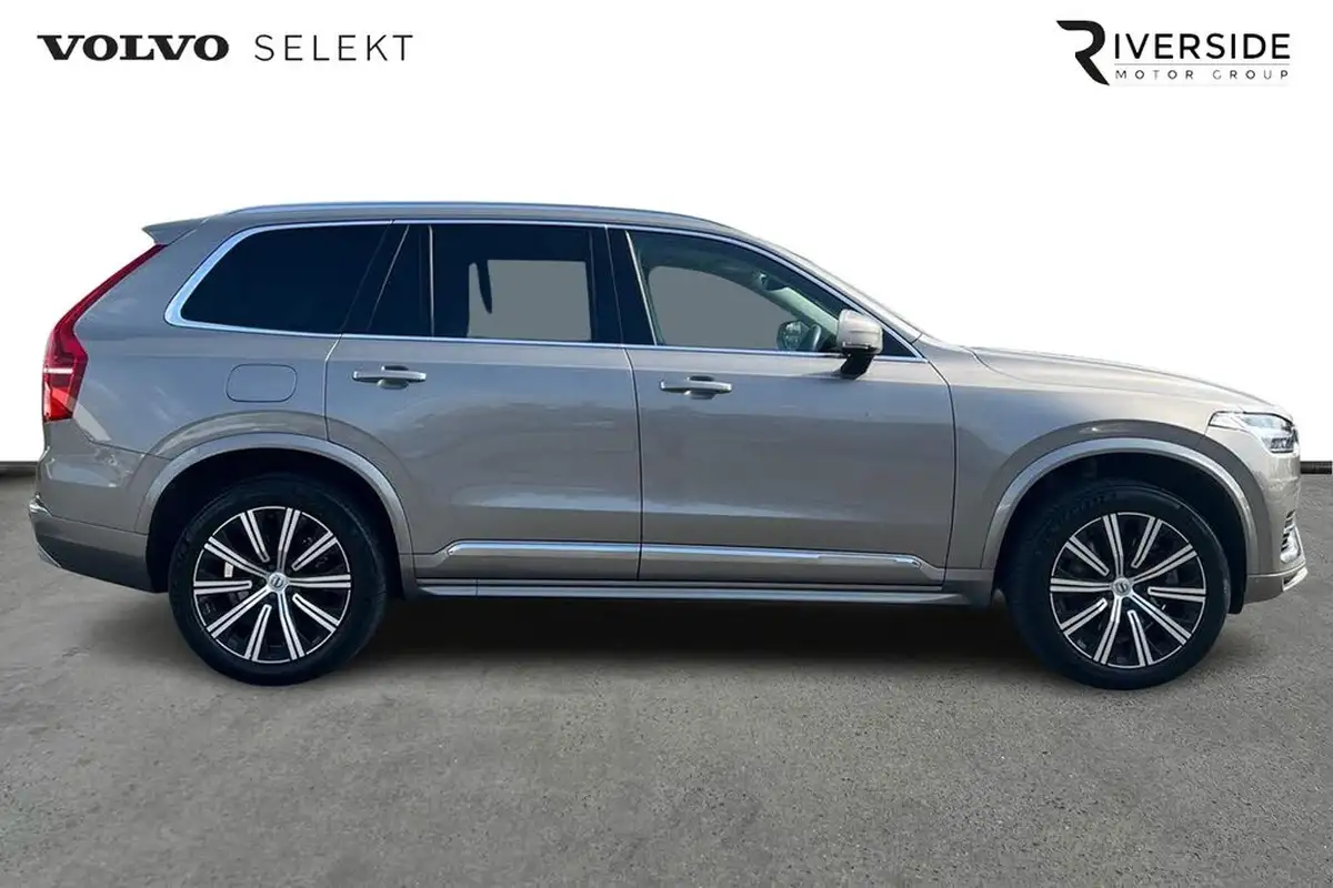 2022-volvo-xc90-20-t8-inscription-455bhp-big-3
