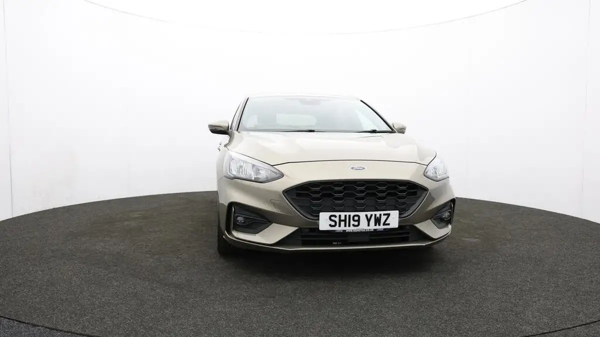 2019-ford-focus-15-st-line-ss-hatchback-big-52