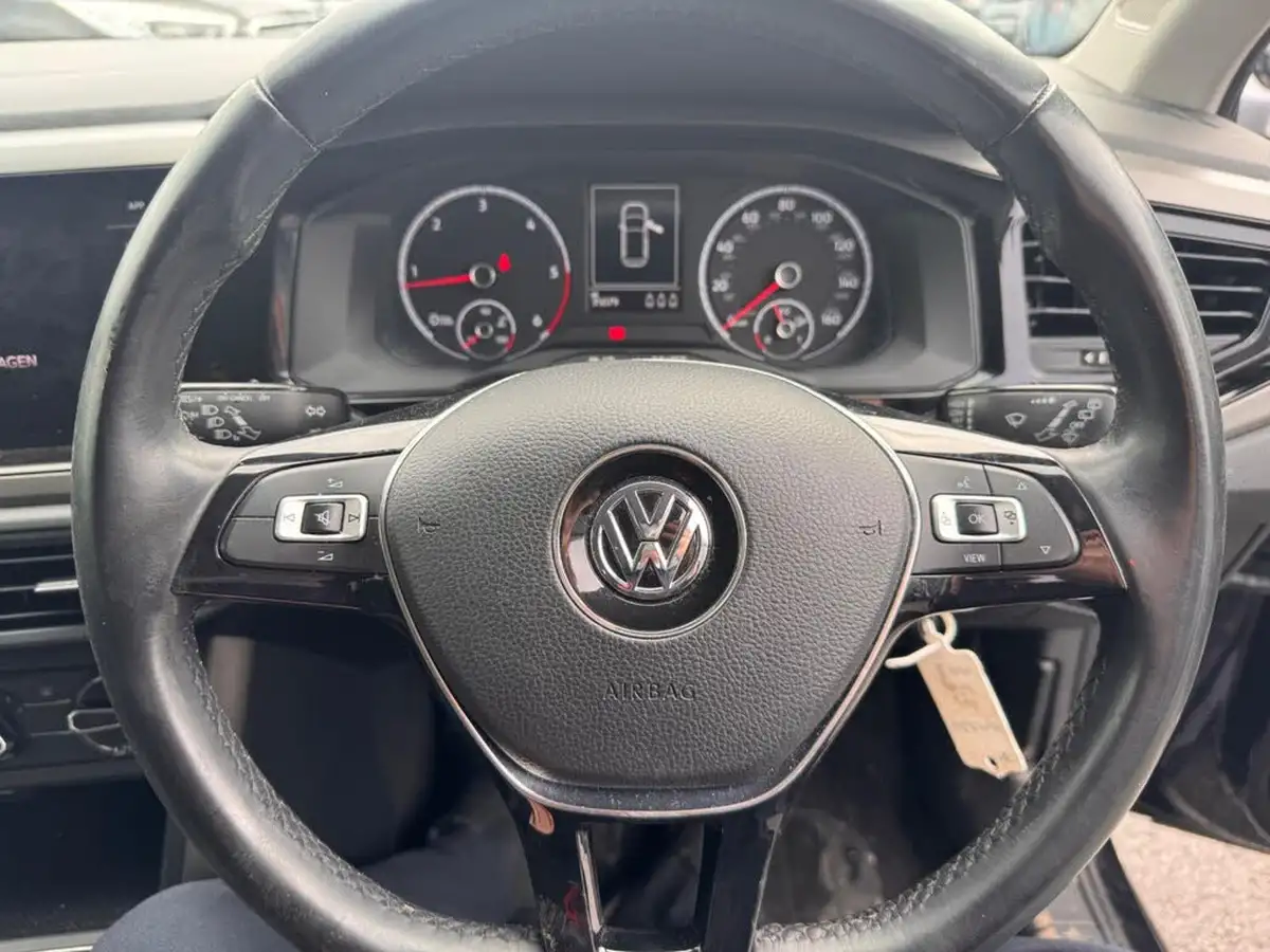 2018-volkswagen-polo-16tdi-se-big-13