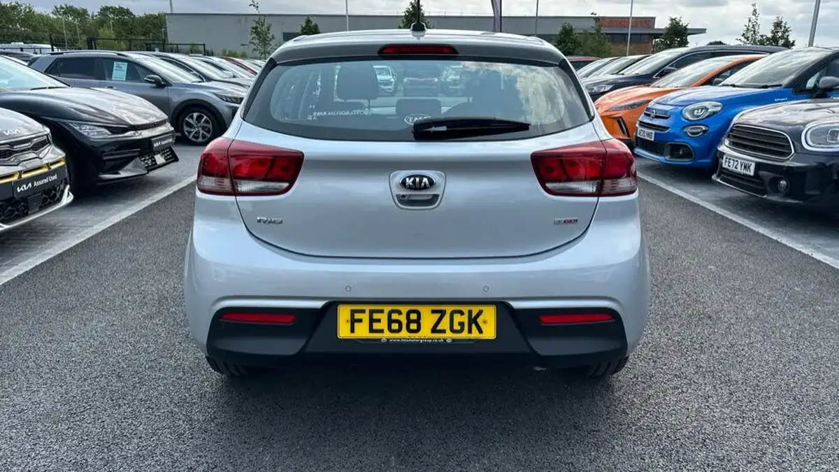 2018-kia-rio-10-t-gdi-2-big-25