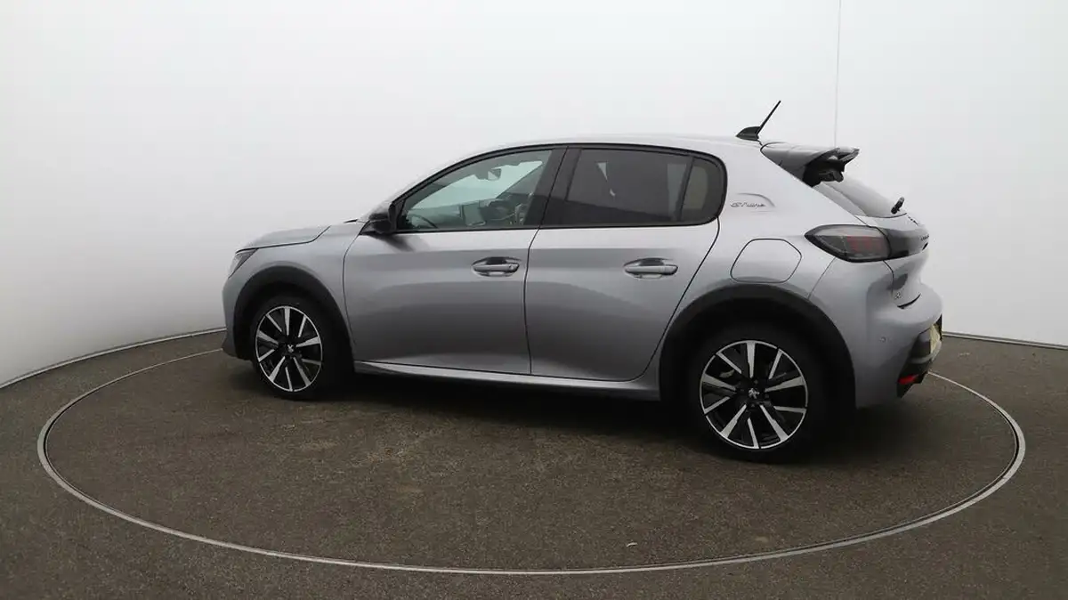 2020-peugeot-208-12-puretech-gt-line-130bhp-eat8-big-49
