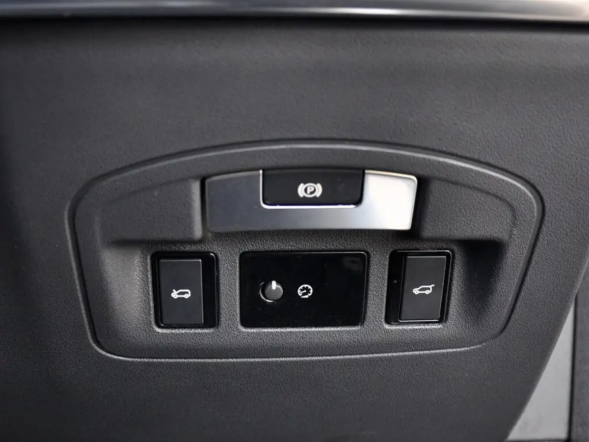 2021-jaguar-i-pace-ev400-hse-big-65