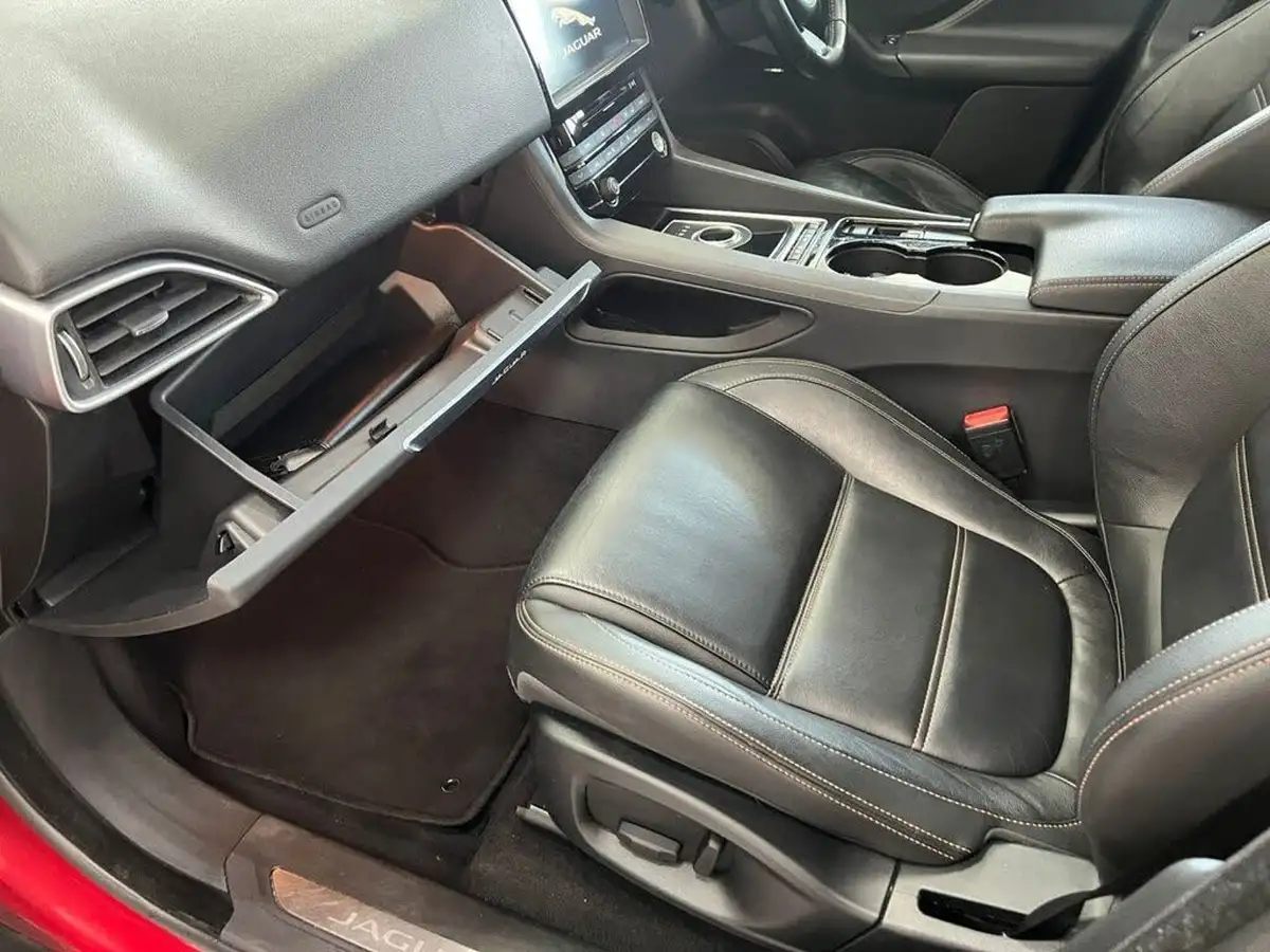 2016-jaguar-f-pace-20-i4d-prestige-awd-auto-big-52