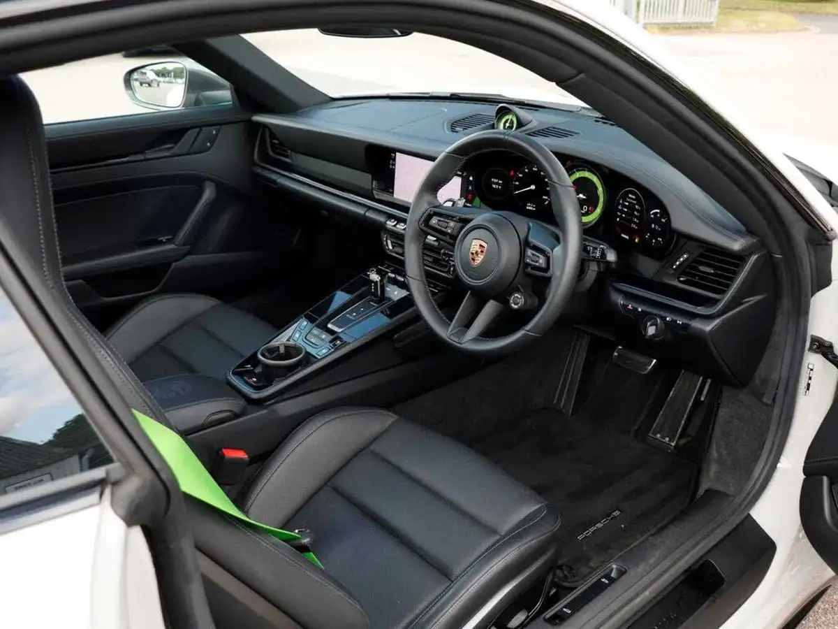2023-porsche-911-30-carrera-t-pdk-big-8