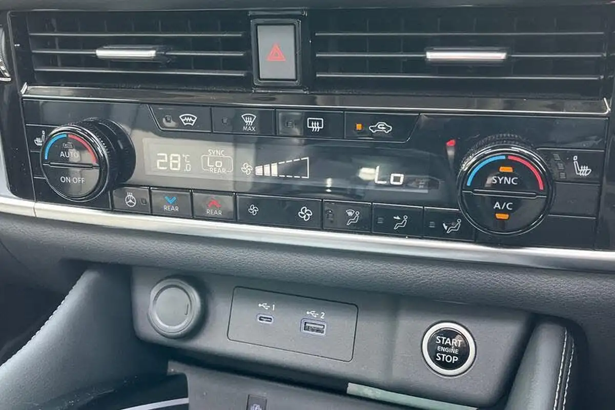 2023-nissan-x-trail-15-mhev-tekna-big-36