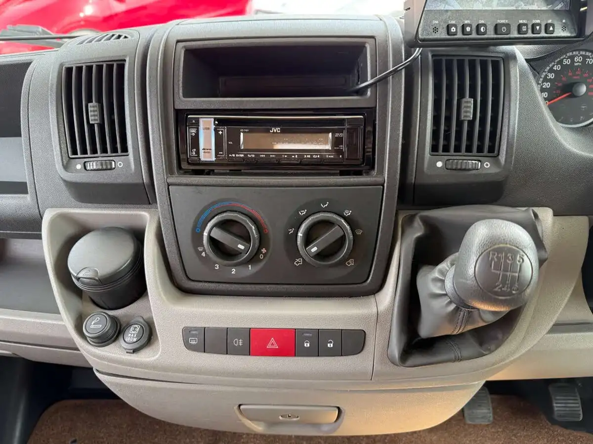 2008-fiat-ducato-big-25