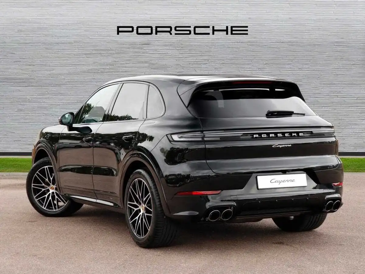 2024-porsche-cayenne-30-v6-353ps-station-wagon-big-4