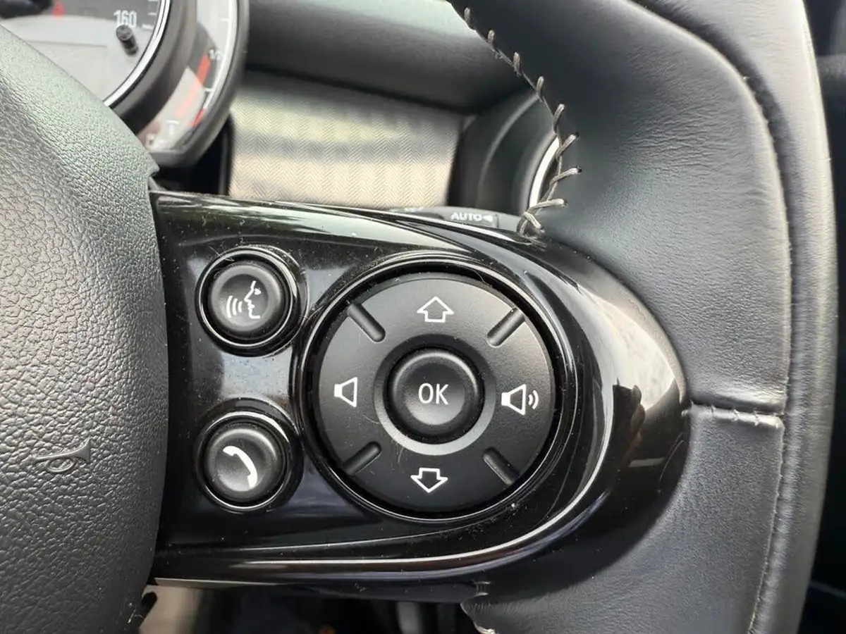 2019-mini-cooper-15-cooper-exclusive-134bhp-ss-convertible-2d-auto-big-33