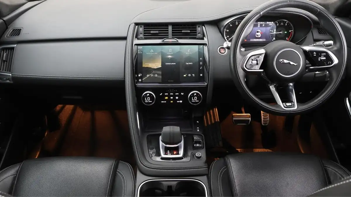 2021-jaguar-e-pace-20-d200-r-dynamic-s-big-13