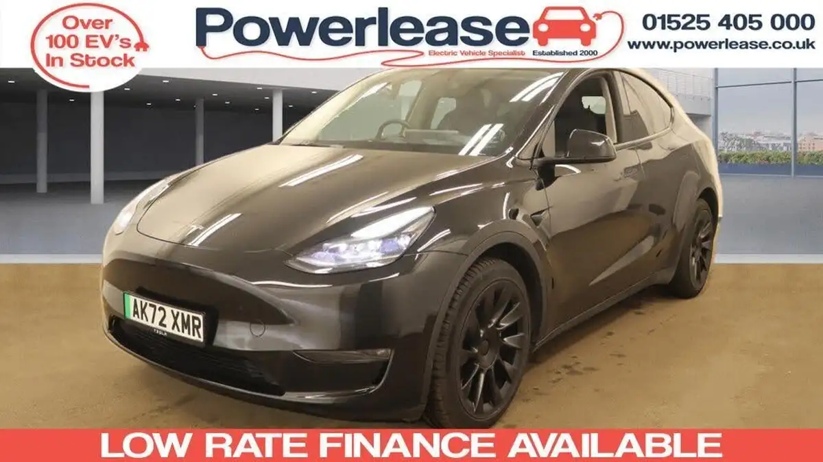 2022-tesla-model-y-e-long-range-big-0