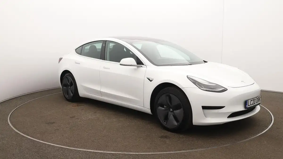2020-tesla-model-3-e-standard-plus-big-36
