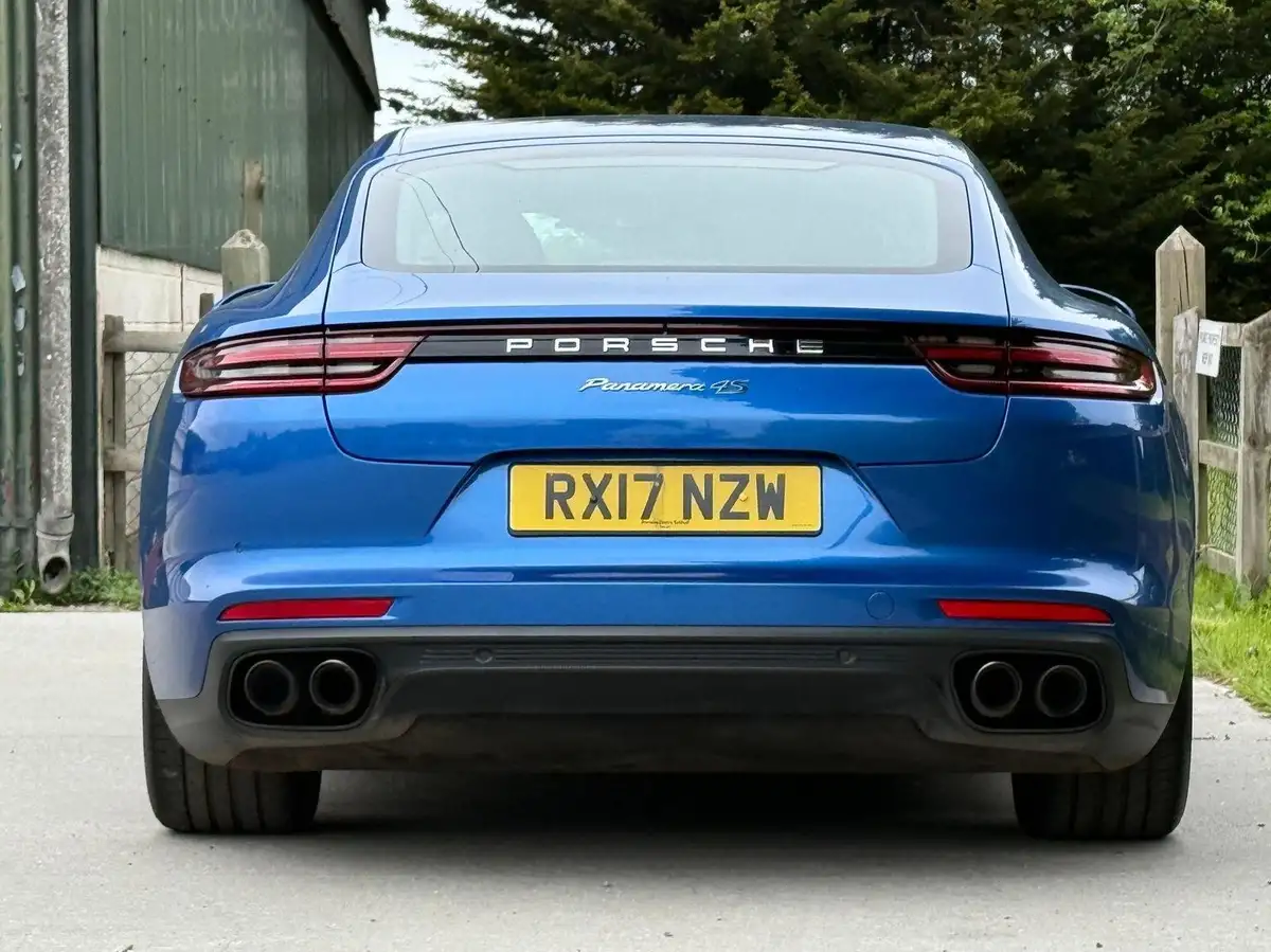 2017-porsche-panamera-29-v6-4s-hatchback-big-4