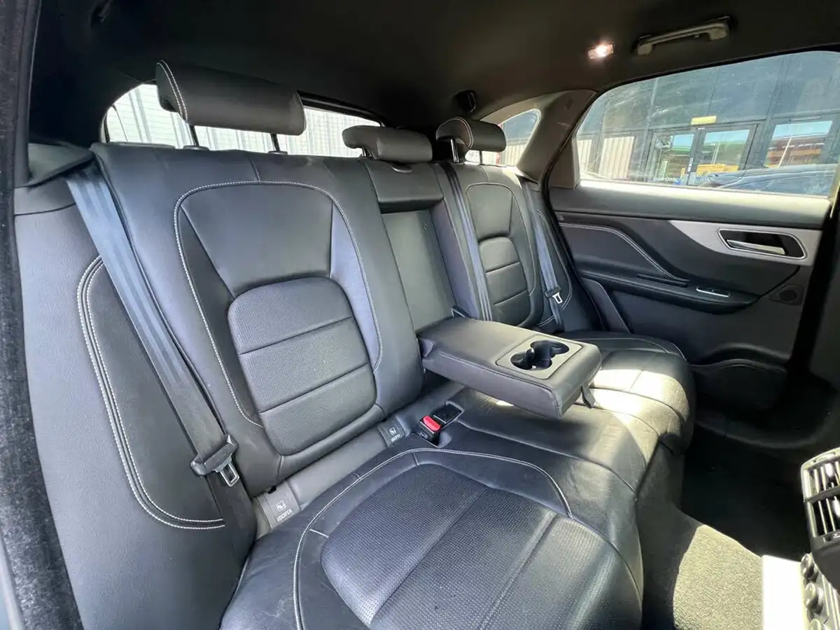 2018-jaguar-f-pace-20-i4d-r-sport-180ps-auto-big-20