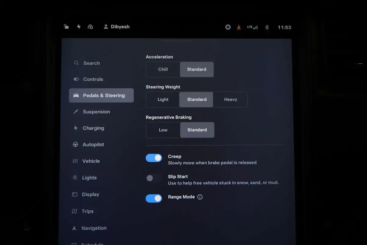 2018-tesla-model-s-e-75d-big-32