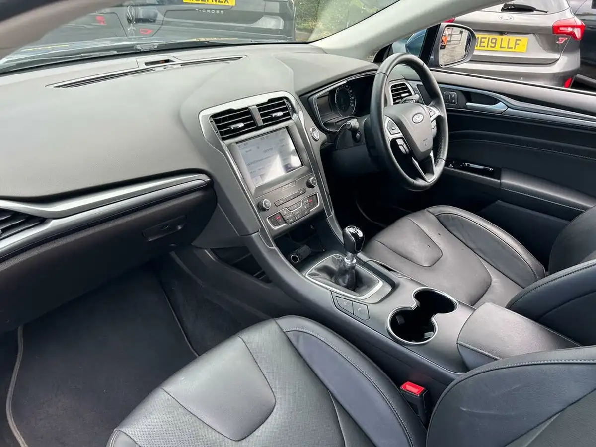 2021-ford-mondeo-20tdci-titanium-edition-150ps-estate-big-1