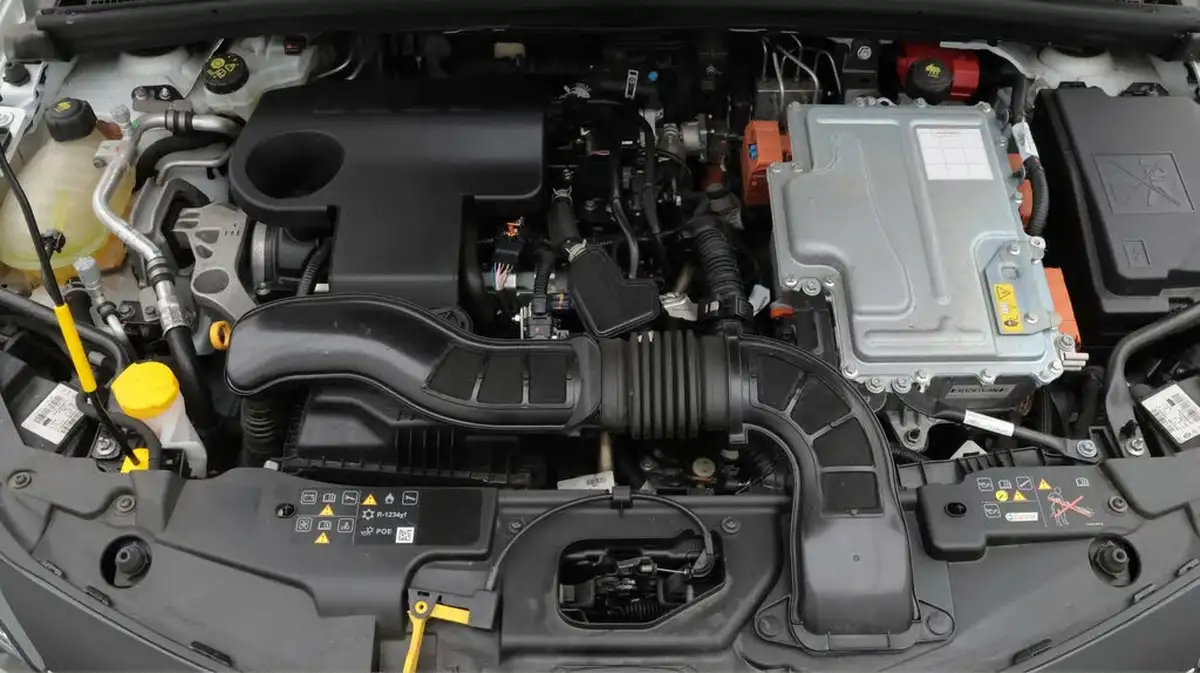 2023-renault-clio-16-techno-big-19